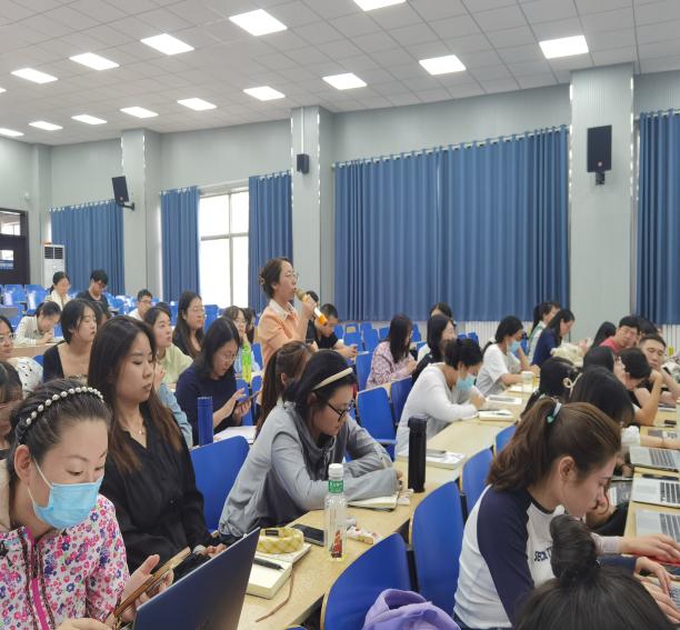 凝“新”聚力,逐梦前行 学校举办2023-2024学年第一学期新教师培训——基于智慧树平台的混合式课程建设与运行专题 凝“新”聚力,逐梦前行 学校举办2023-2024学年第一学期新教师培训——基于智慧树平台的混合式课程建设与运行专题