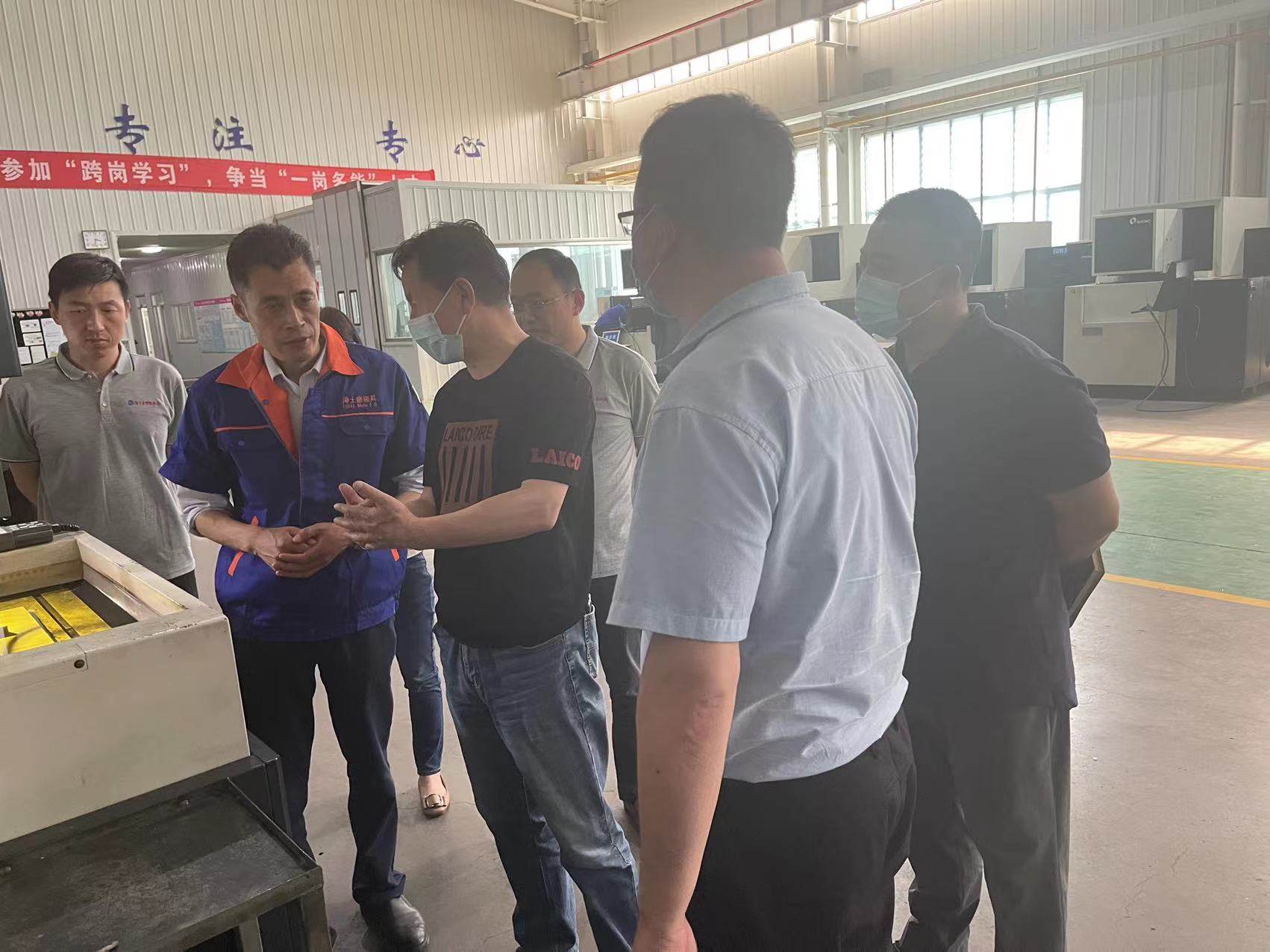 用人单位大走访 全员联动促就业——开云电竞网站校领导带队赴青岛海士豪科技集团走访调研 用人单位大走访 全员联动促就业——开云电竞网站校领导带队赴青岛海士豪科技集团走访调研