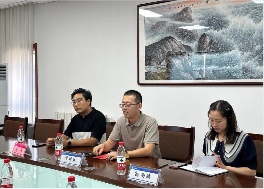 携手青岛红山果,校企合作共建科教产组织 携手青岛红山果,校企合作共建科教产组织