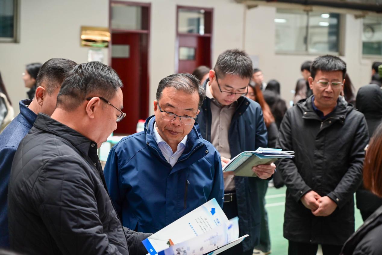 筑梦青春·职引未来——我校成功举办 2024届毕业生即墨区秋季专场校园招聘会 筑梦青春·职引未来——我校成功举办 2024届毕业生即墨区秋季专场校园招聘会