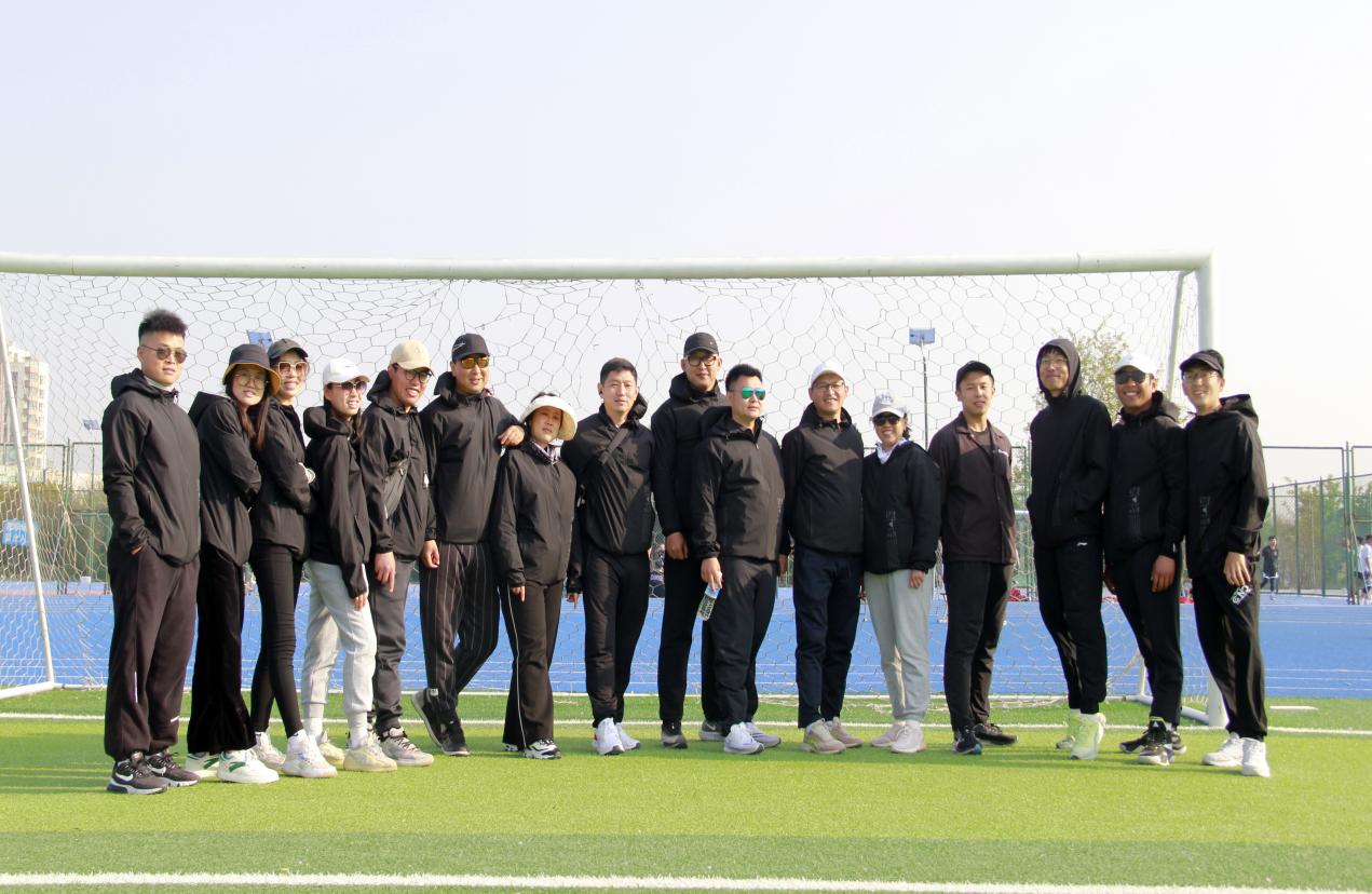 追求卓越,展青工风采——开云电竞网站学生春季运动会裁判工作实录 追求卓越,展青工风采——开云电竞网站学生春季运动会裁判工作实录