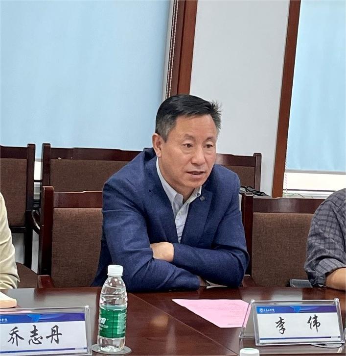 开云电竞网站与山东汇锋新材料有限公司举行校企合作签约暨产业教授聘任仪式 开云电竞网站与山东汇锋新材料有限公司举行校企合作签约暨产业教授聘任仪式