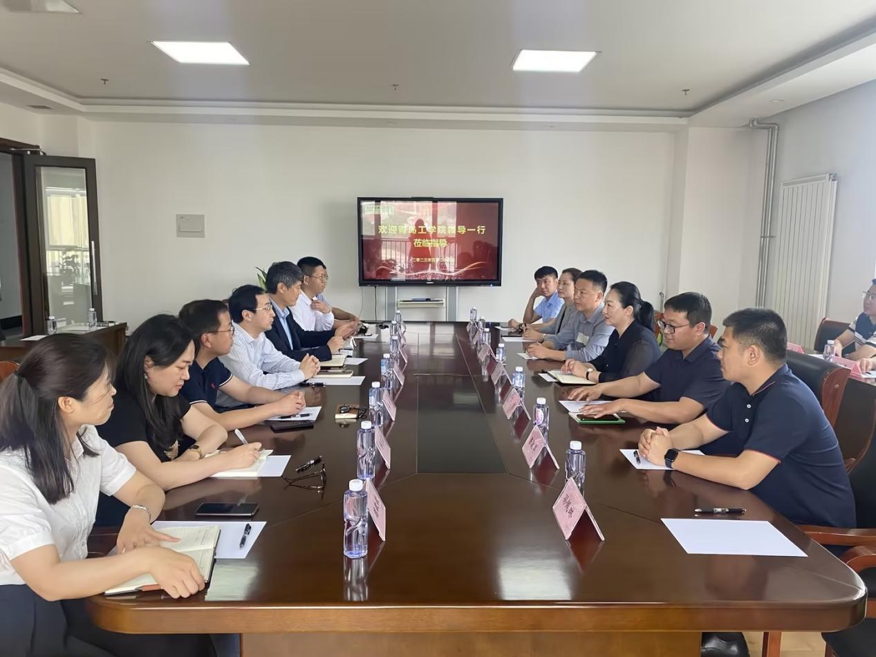 我校党委副书记王莹一行至青岛职业技术学院调研交流 我校党委副书记王莹一行至青岛职业技术学院调研交流