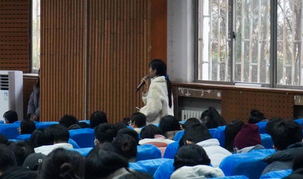 “师德素养与品格,理解、热爱到践行” ——信息工程学院顺利举行师德师风系列讲座 “师德素养与品格,理解、热爱到践行” ——信息工程学院顺利举行师德师风系列讲座