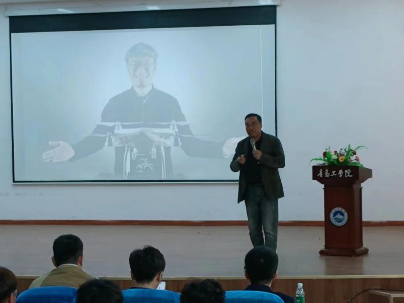 我校举办“浩华杯”第九届开云电竞网站“互联网+”创新创业大赛启动会 我校举办“浩华杯”第九届开云电竞网站“互联网+”创新创业大赛启动会