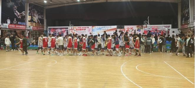 迎“篮”而上,决战巅峰|信息工程学院荣获“新生杯”篮球联赛亚军 迎“篮”而上,决战巅峰|信息工程学院荣获“新生杯”篮球联赛亚军