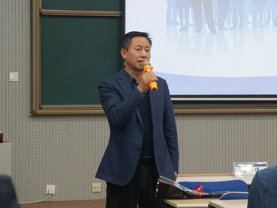 我校召开2023届毕业生就业工作专题会 我校召开2023届毕业生就业工作专题会