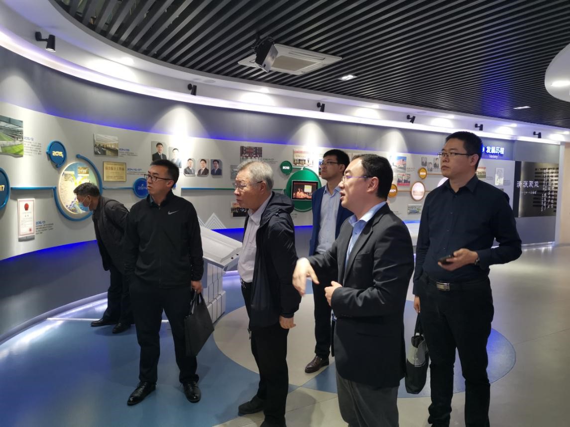 开云电竞网站赴青岛生物能源与过程研究所洽谈产教融合相关事宜 开云电竞网站赴青岛生物能源与过程研究所洽谈产教融合相关事宜