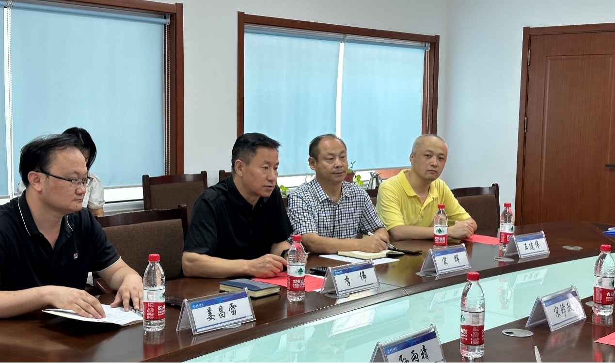 携手青岛红山果,校企合作共建科教产组织 携手青岛红山果,校企合作共建科教产组织