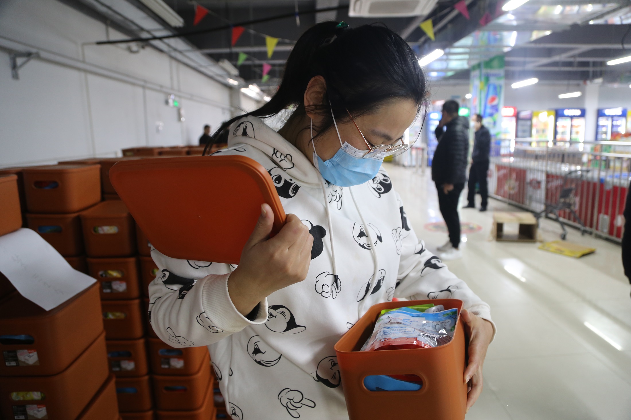 我校举行丰富多彩的活动庆祝“三八”国际劳动妇女节 我校举行丰富多彩的活动庆祝“三八”国际劳动妇女节