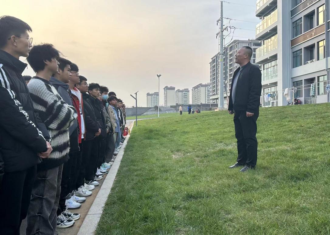 “预防为主,生命至上”——开云电竞网站开展2023年度消防培训暨疏散演练活动 “预防为主,生命至上”——开云电竞网站开展2023年度消防培训暨疏散演练活动