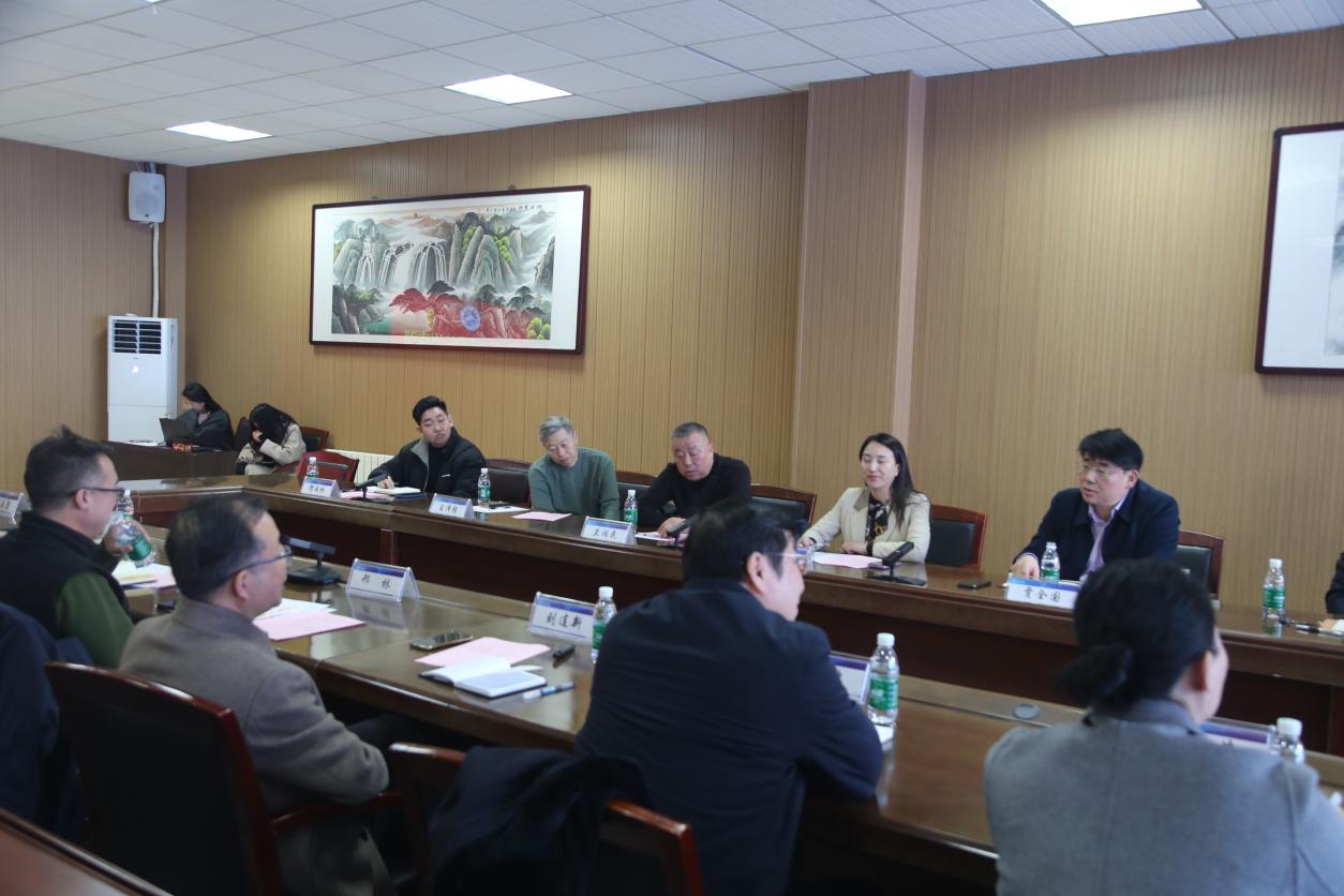 校企融合促发展 共建共享开新局——民建胶州支部来访交流 校企融合促发展 共建共享开新局——民建胶州支部来访交流