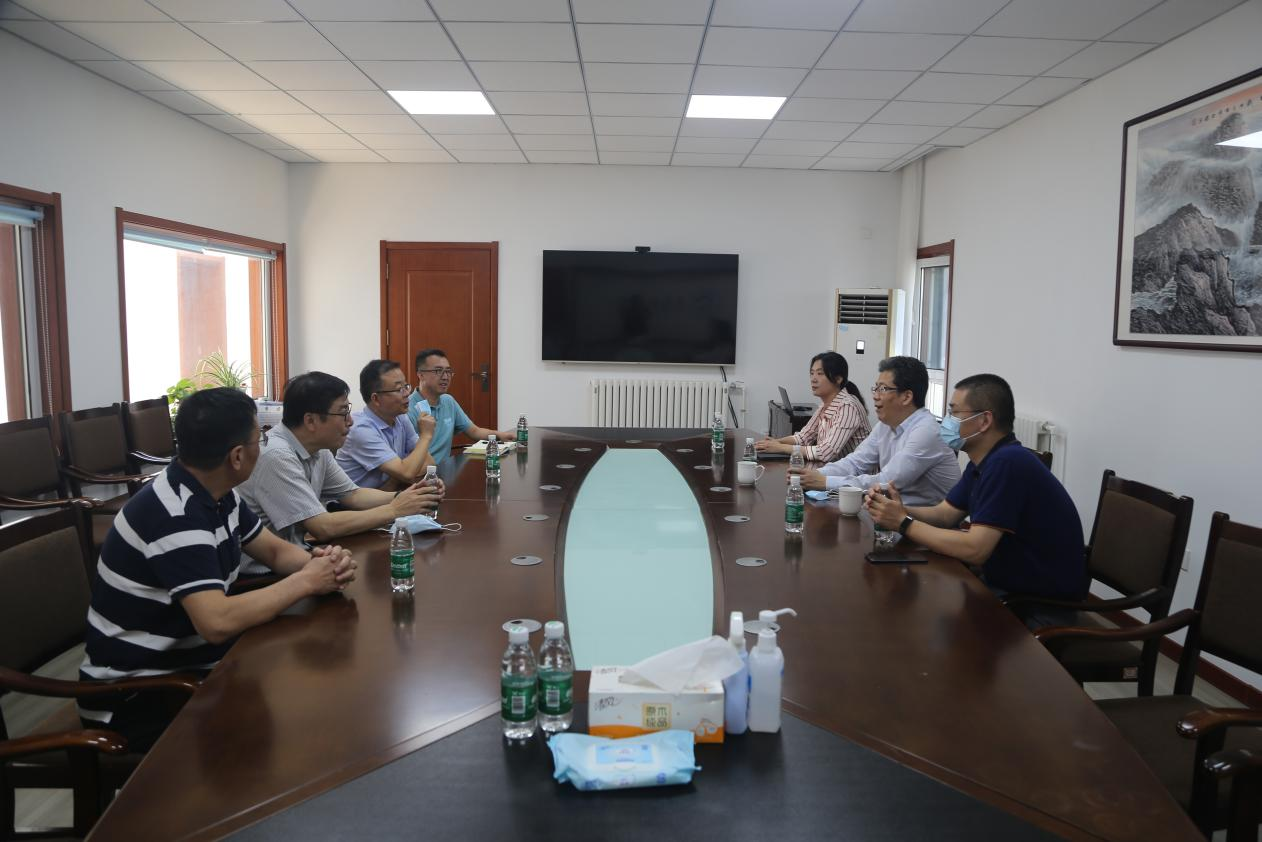 齐鲁工业大学党委书记王英龙来我校考察交流 齐鲁工业大学党委书记王英龙来我校考察交流