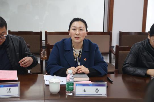 胶州市妇联、女企业家协会来校调研座谈 胶州市妇联、女企业家协会来校调研座谈