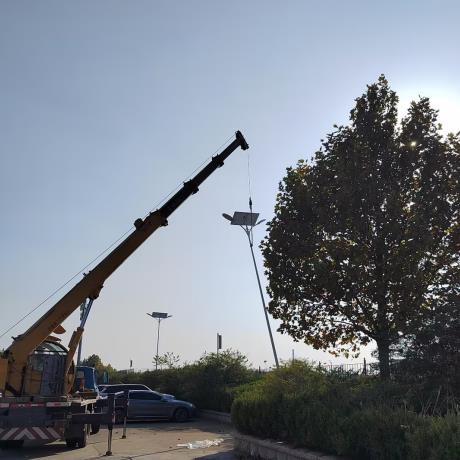 校园亮化 夜色如画——后勤服务中心开展校园亮化工程 校园亮化 夜色如画——后勤服务中心开展校园亮化工程