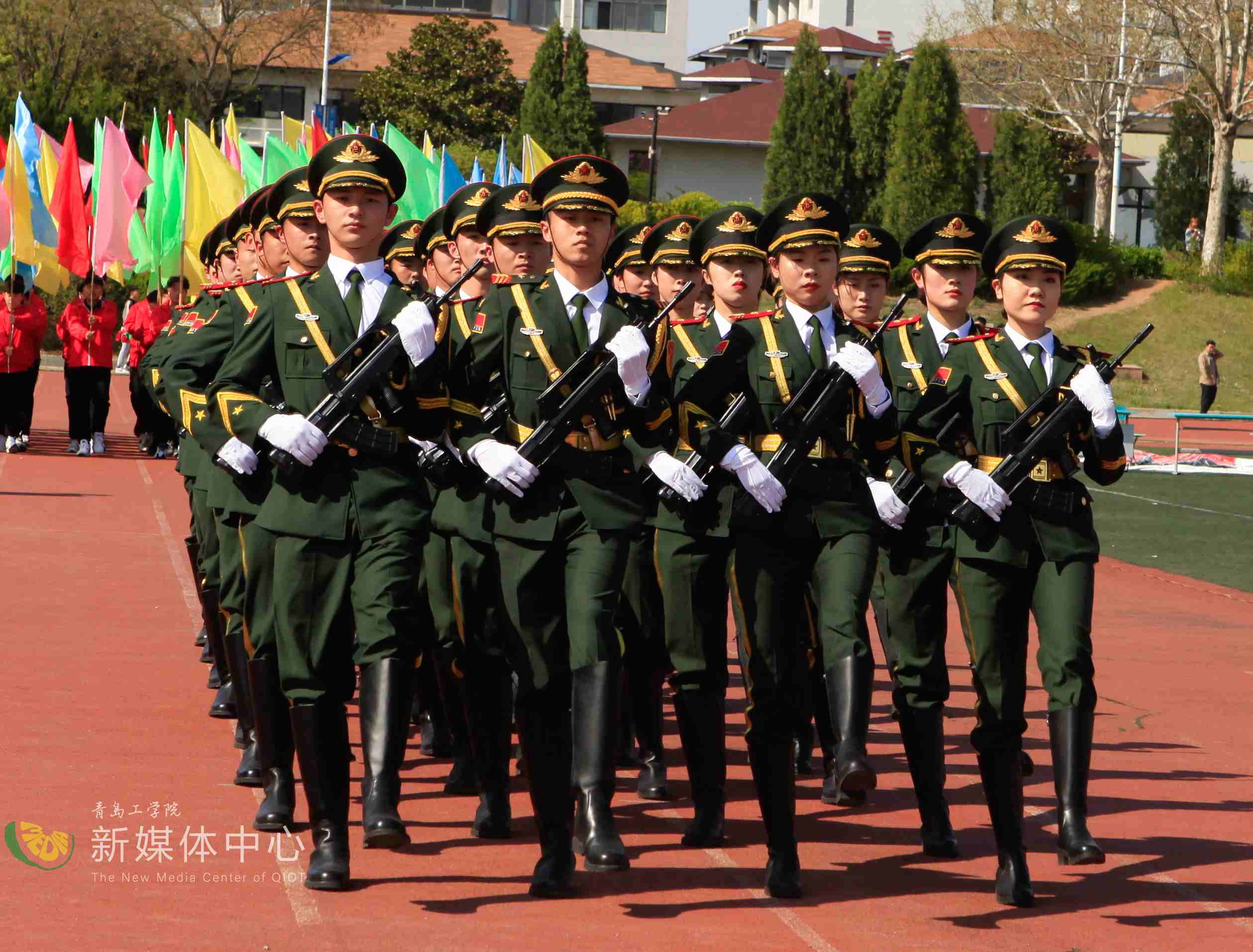 追随“红色印记”!开云电竞网站2021年春季田径运动会开幕 追随“红色印记”!开云电竞网站2021年春季田径运动会开幕