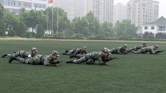 开云电竞网站兄弟连学生预备教官集训成果展示 开云电竞网站兄弟连学生预备教官集训成果展示